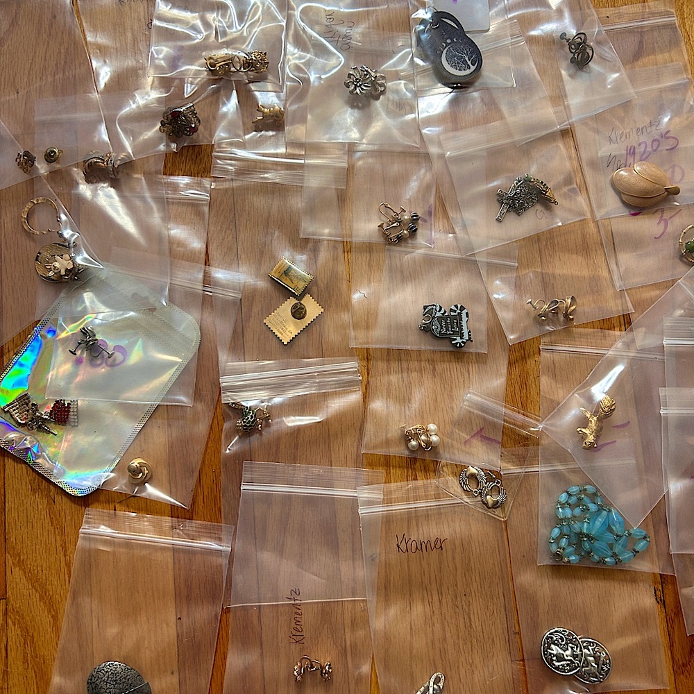 Vintage jewelry lot everything in picture and a few extras. Costume 1920s-now